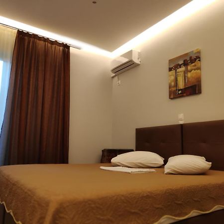 Hotel Anesi Athene Buitenkant foto